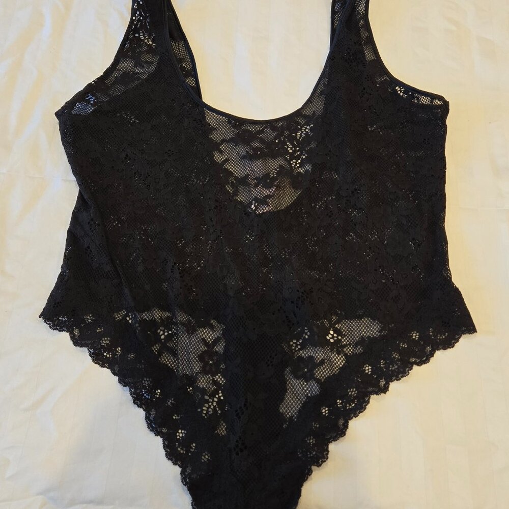 Victoria's Secret NWT XXL Lace Scoop bodysuit thong black